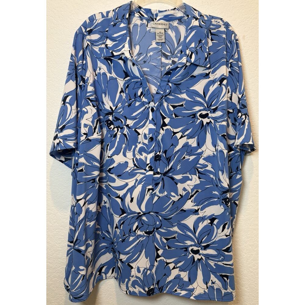 Catherines Floral 1/2 Button Short Sleeve Blouse Size 2X